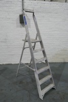 Aluminium Step Ladders