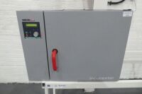 Salvis lab Incucenter IC40