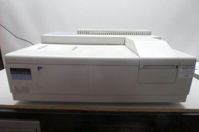 Perkin Elmer Lambda 20 UV/VIS Spectrometer