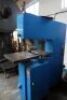 Startrite 30V Vertical Bandsaw - 4