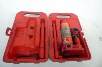 2 Tonne Bottle Jack