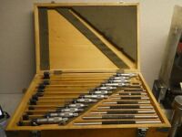 Linear 0-12" Micrometer Set