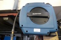 Nederman Retractable Air Line