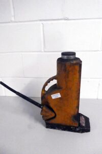 Tangye 25T Lifting Jack