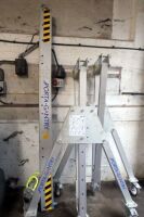 Reid Lifting Porta-Gantry