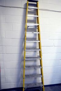 Safety Step Ladder