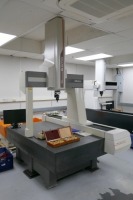 Mitutoyo BHN710 CMM