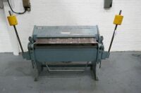 Keetona Manual Pan Folder 50"