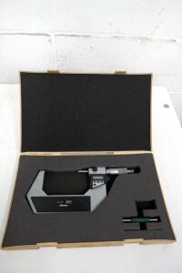 Mitutoyo 3 - 4" Digital Micrometer