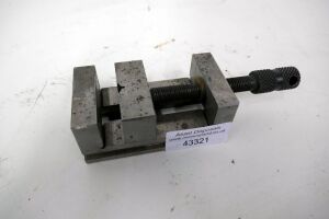 2.5" Engineers Vice