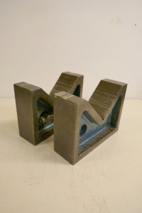 3 x 9 x 7" Vee Blocks