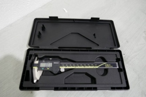 Mitutoyo 6" Digital Calliper
