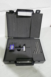 Moore & Wright 0-300mm Depth Micrometer