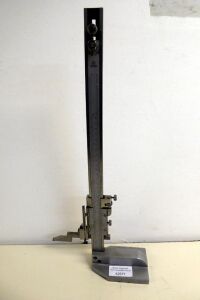 Mitutoyo 12" Vernier Height Gauge