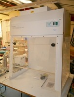 Monmouth Circulaire Fume Cabinet