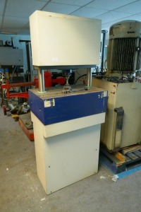 Roell Amsler 20 HFP 5000 Test Machine