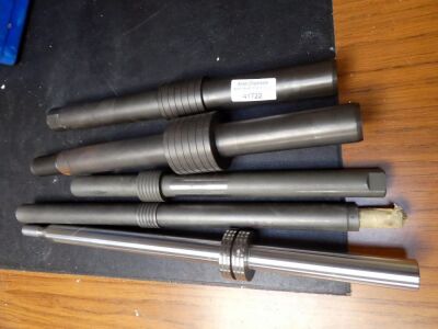 Assorted Hydraulic Actuator Rods 3kN - 50kn Capacity