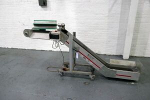 MASS Swan Neck Adjustable Inlcine Conveyor