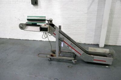 MASS Swan Neck Adjustable Inlcine Conveyor