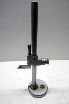 APE 0-12" Vernier Height Gauge