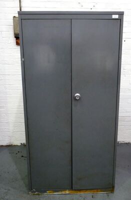 Steel Cabinet 1800mm x 900mm x 500mm