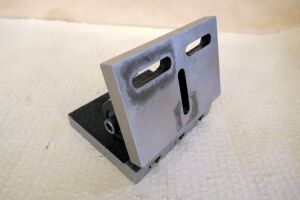 Adjustable Slotted Sine Plate