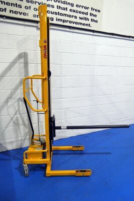 Wilmat 203/5 Hydraulic Pedestrian Lift