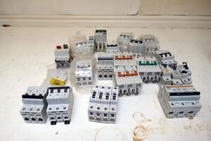 Assorted Circuit Breakers