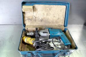 Makita 8419B-2 Drill