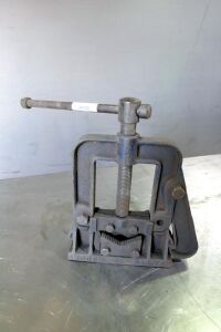 Pipe Vice