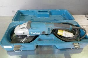 Makita GA9020 Disc Grinder