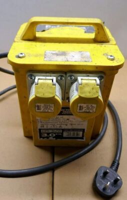 Defender 110v Transformer