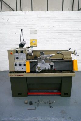 Harrison M300 Centre Lathe