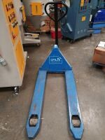 2.5 Tonne Pallet Truck