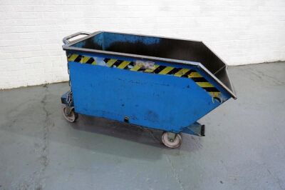 Kaiser & Kraft 750Kg Tipping Skip