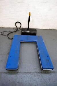 Advanced Handling BD-HU1000 Static Scissor Lift Table