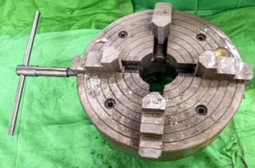 4 jaw chuck Colchester lathe