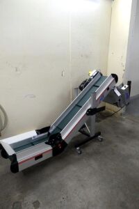 MFT Technik Swan Neck Paddle Conveyor