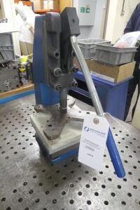 Manual Toggle Press