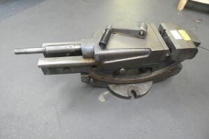 6" Tilting Machine Vice