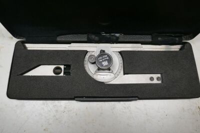 Moore & Wright Vernier Bevel Protractor 150mm-300mm