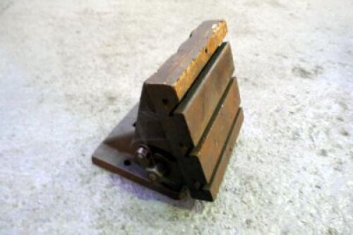8"x8"x8" Adjustable Angle Plate