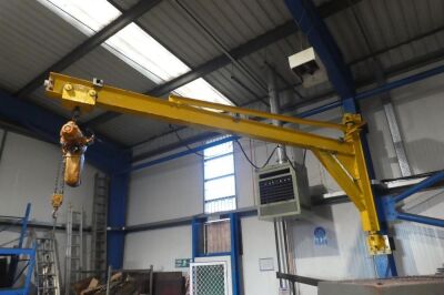 500kg Swing Arm Crane