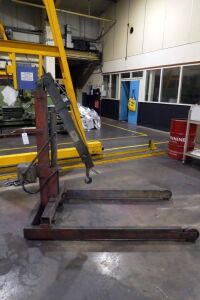 HF GEM Floor Crane