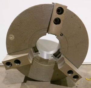 18" 3 Jaw Chuck