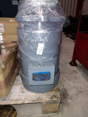 Invert Motor 5.5KW 11A 415V AC