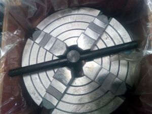 Unused 200mm 4 Jaw Chuck No backplate