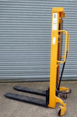 Mobile Lift Truck, Max Capacity 1000Kg, Max Lift Height 3000mm