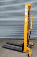 Mobile Lift Truck, Max Capacity 1000Kg, Max Lift Height 3000mm