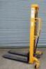 Mobile Lift Truck, Max Capacity 1000Kg, Max Lift Height 3000mm